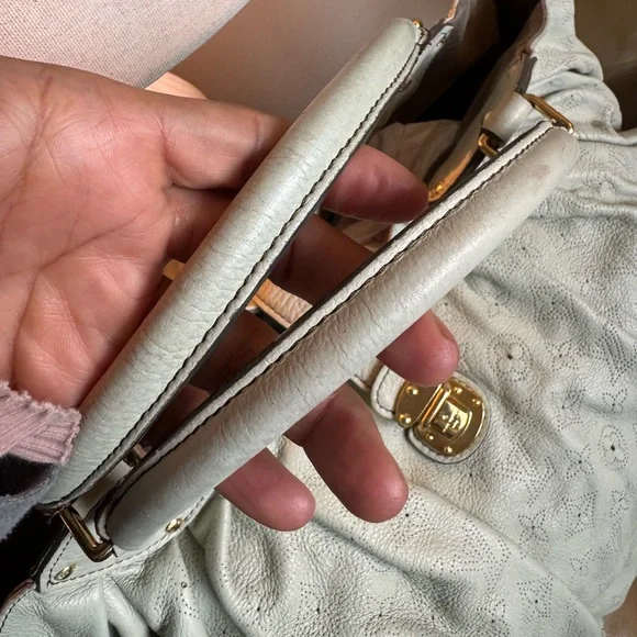 Louis Vuitton Mahina XL bag - Picture 2 of 12